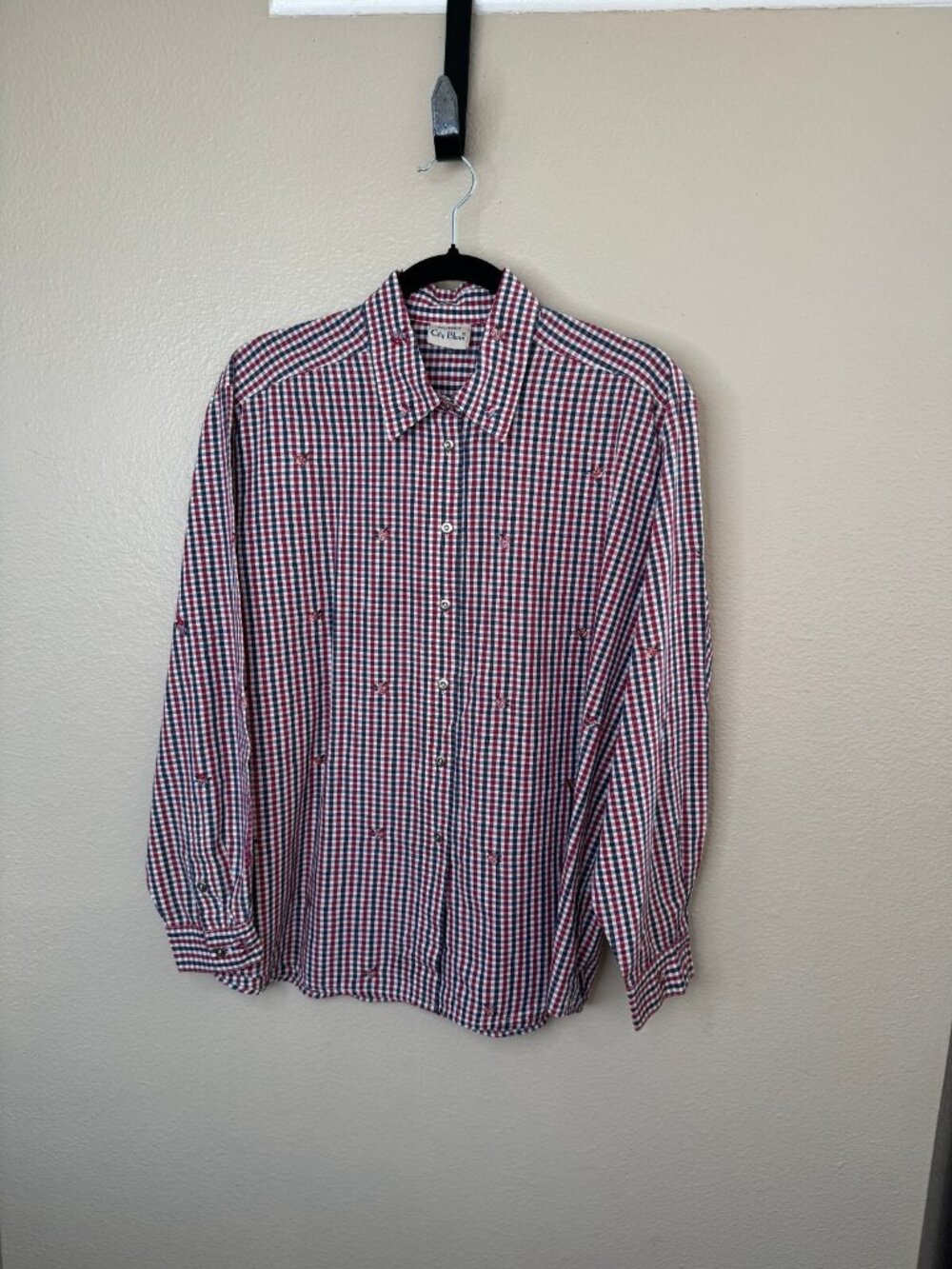 Koret City Blues Red Blue Gingham Button-Up Long Sleeve Embroidered Womens M